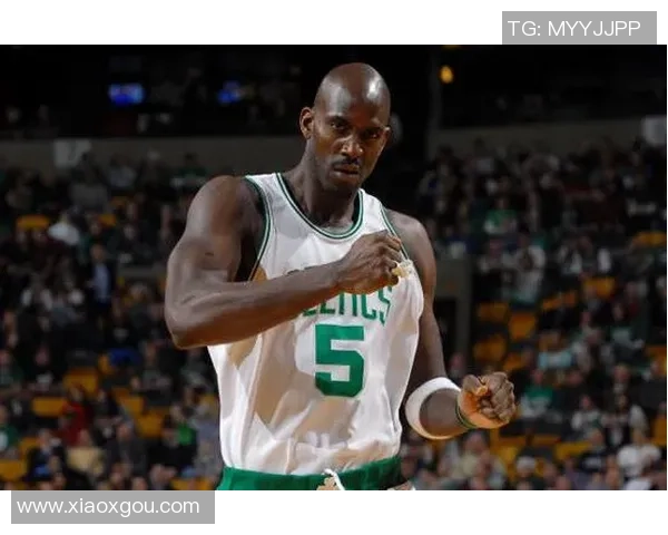 加内特重返篮网对决凯尔特人经典之战回顾与分析 加内特重返篮网对决凯尔特人经典之战回顾与分析