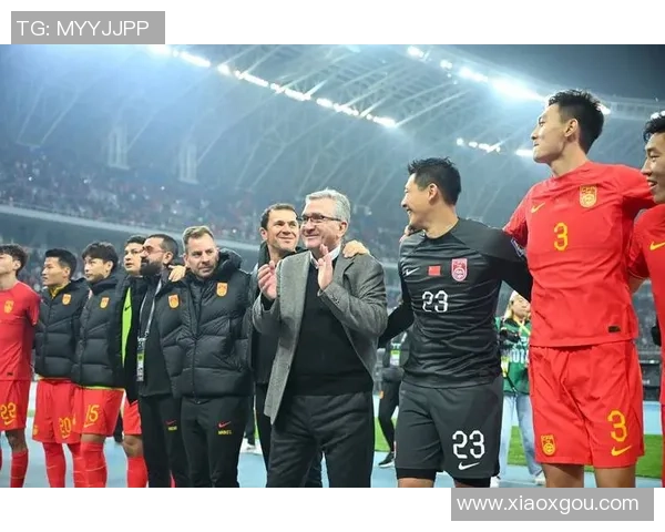 国足在与哥伦比亚的较量中展现实力赛果引发热议 国足在与哥伦比亚的较量中展现实力赛果引发热议