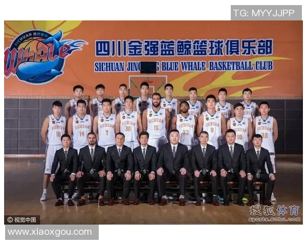 四川金强迎战强敌全力争胜期待精彩对决展现篮球魅力与团队精神 四川金强迎战强敌全力争胜期待精彩对决展现篮球魅力与团队精神