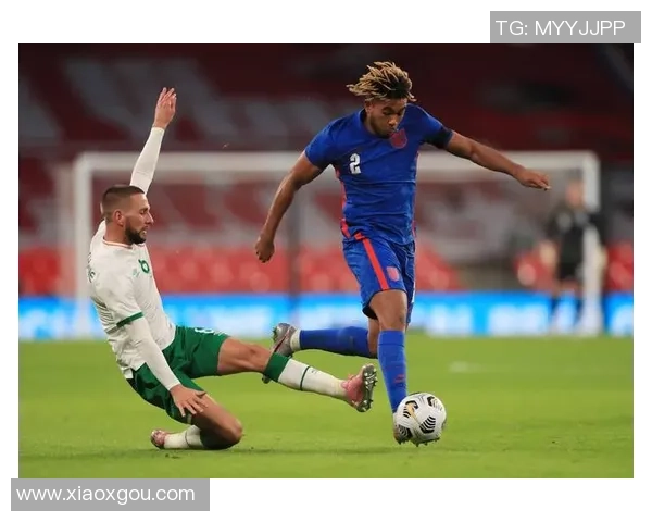 英格兰与美国友谊赛精彩对决展现足球魅力与文化交流